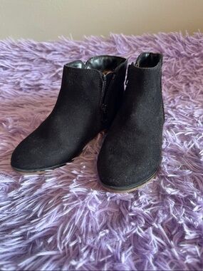 Cat & Jack Black Suede-Look Ankle Booties